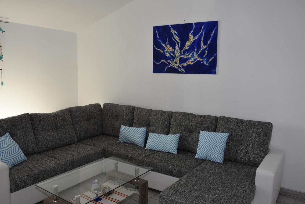 Apartmani Mira Klenovica Exterior foto